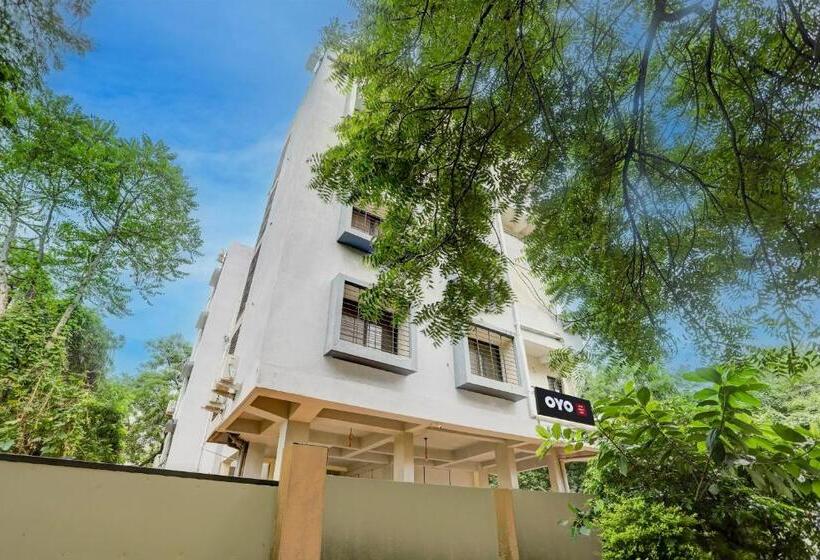 Super Hotel O Wardha Road Near Airport
