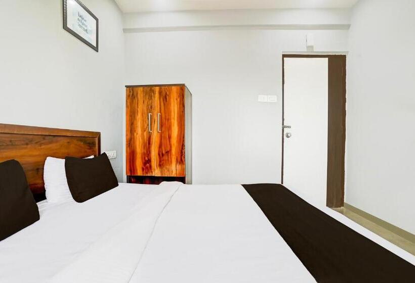 Super Hotel O Wardha Road Near Airport