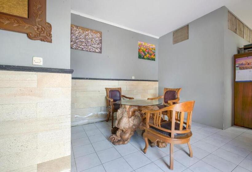 בית מלון כפרי Super Oyo 3846 Rumah Prambanan