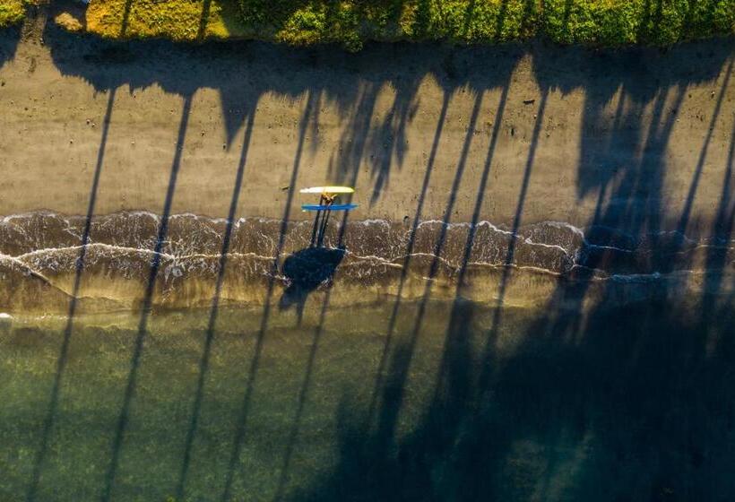 Отель The Kulani Maui