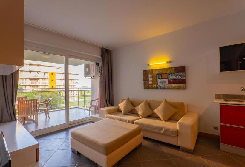 Karya Family Resort Hotel All Inclusive