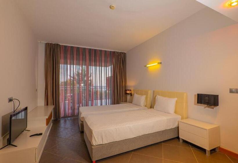 Karya Family Resort Hotel All Inclusive