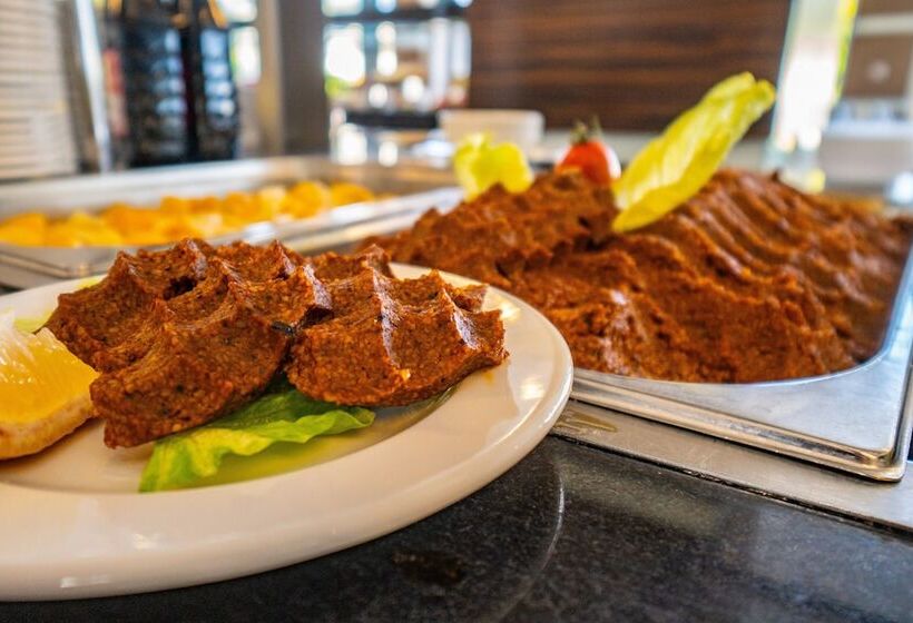 Karya Family Resort Hotel All Inclusive