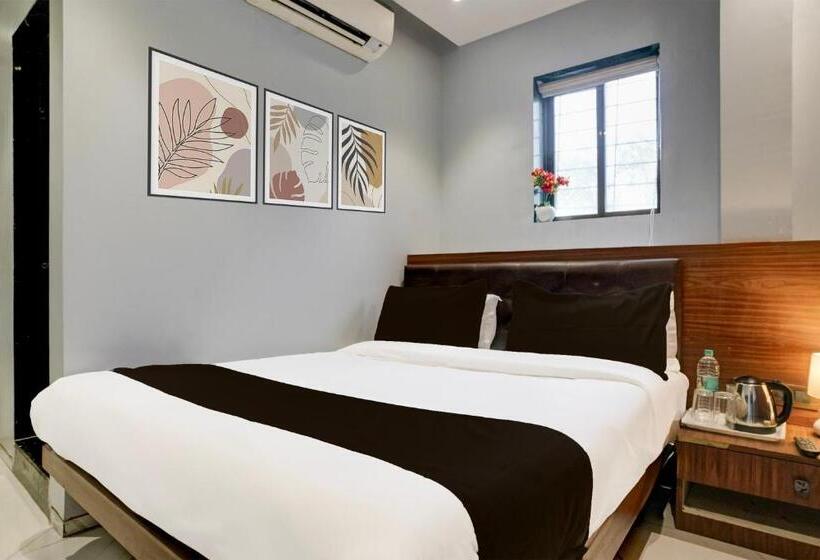 Oyo Hotel Powai Inn