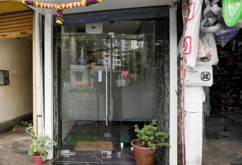 Oyo Hotel Powai Inn