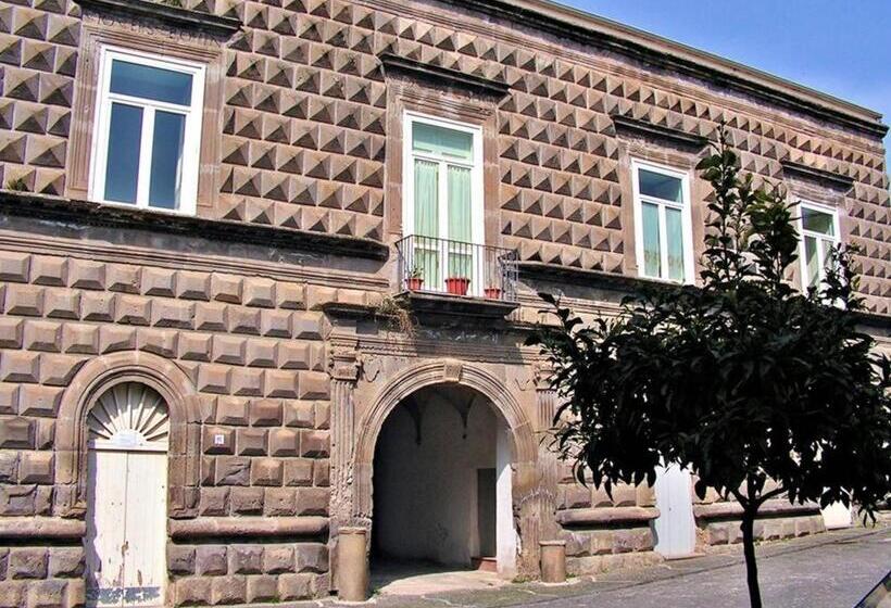 膳宿费 B&b Il Castello Lauro