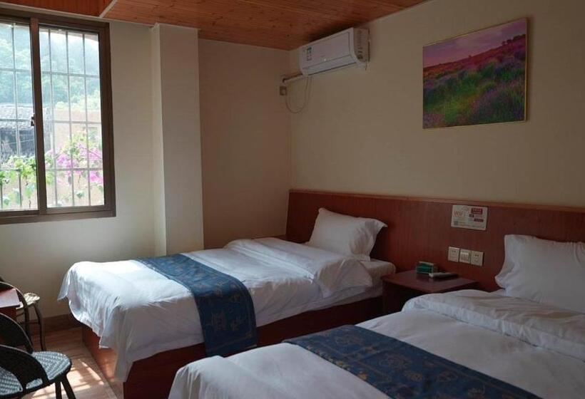 פנסיון Chenkun Guesthouse