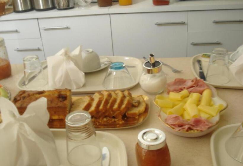 膳宿费 Chez Odete