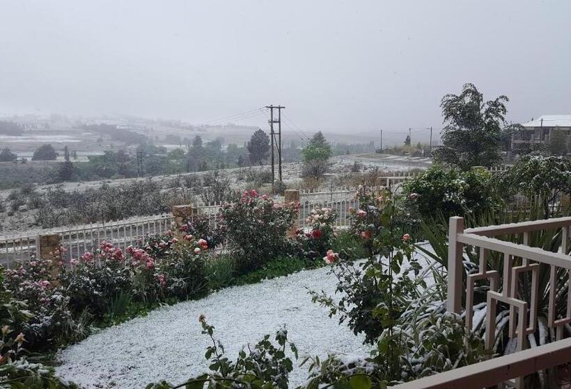 膳宿费 Clarens Cottages