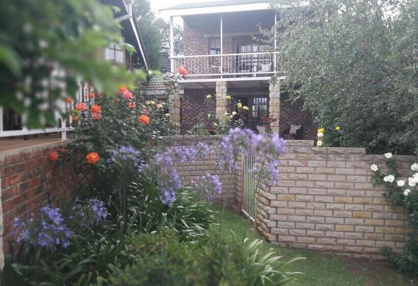 膳宿费 Clarens Cottages