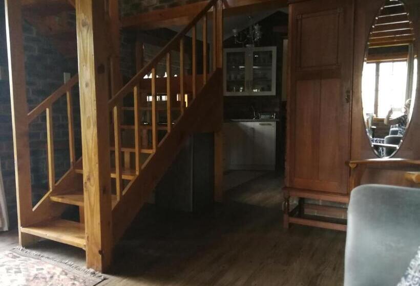 膳宿费 Clarens Cottages