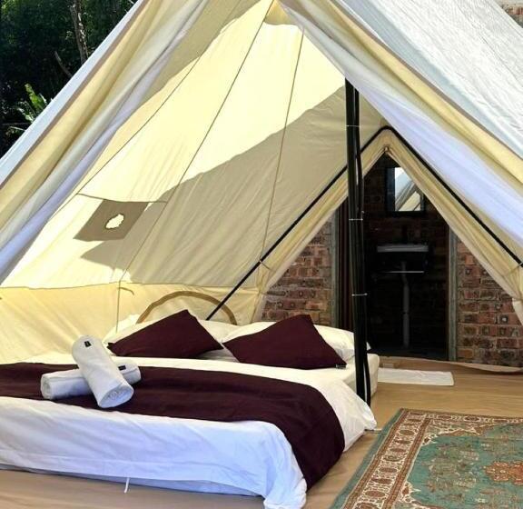 פנסיון Dnamie Glamping   Lux Tent