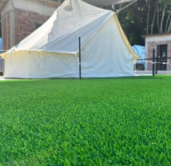 פנסיון Dnamie Glamping   Lux Tent