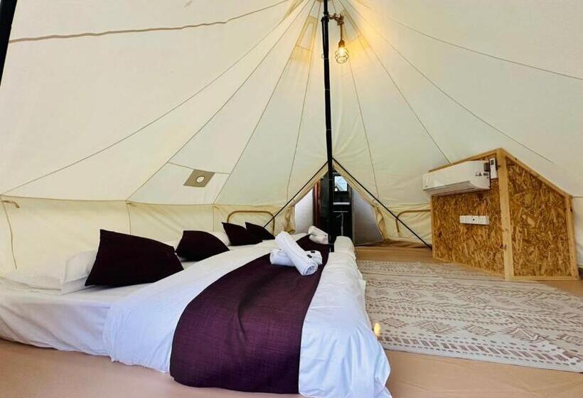بنسيون Dnamie Glamping   Lux Tent