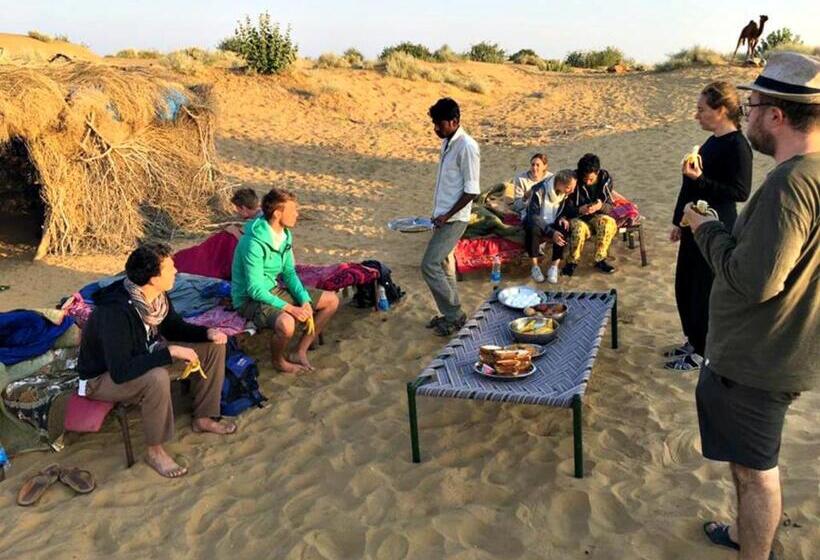 פנסיון Gaji Guest House