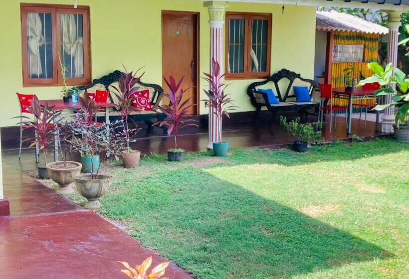 Пансион Green Villa