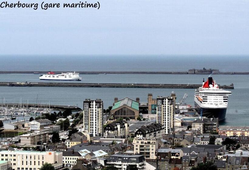 ペンション Les Unelli