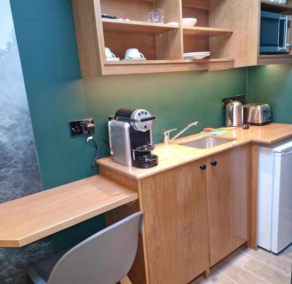 פנסיון Lynch S Townhouse