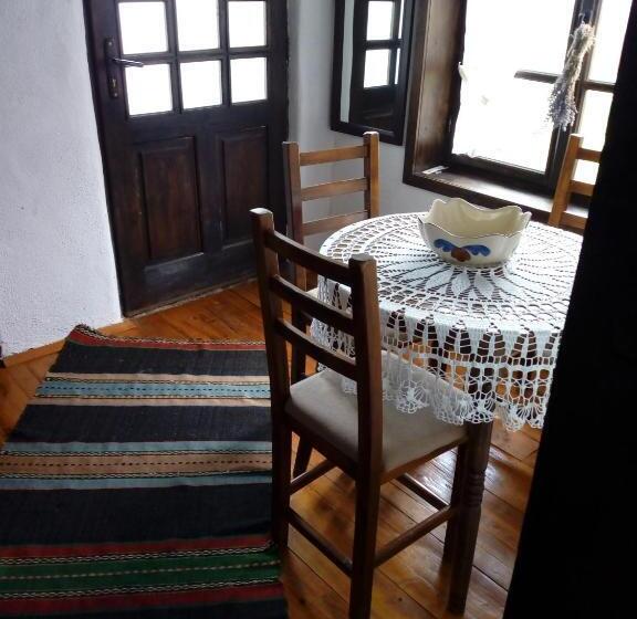 פנסיון Srebren Rural House