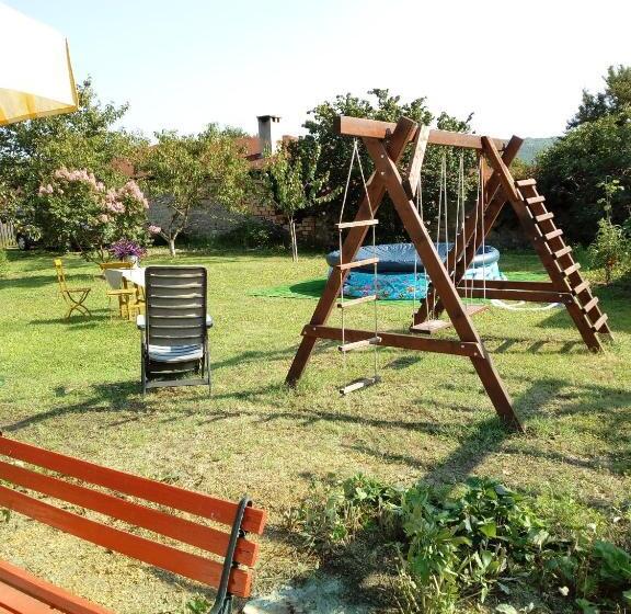 פנסיון Srebren Rural House