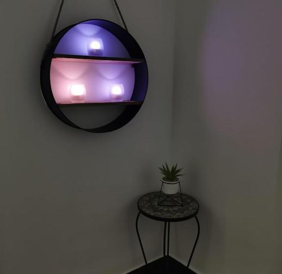 膳宿费 Summer Garden Baile Herculane