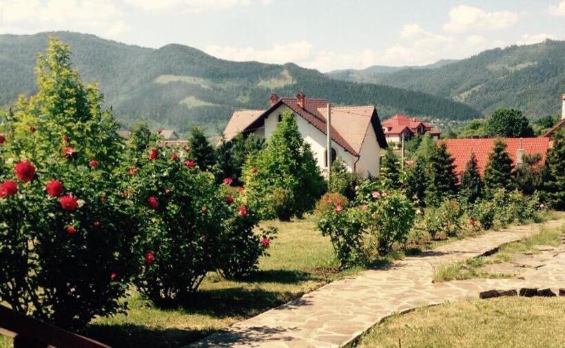 Pensiunea Smarandita