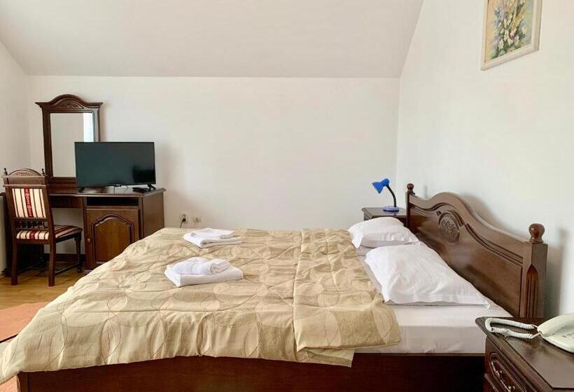 Pensiunea Smarandita