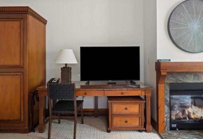 استراحتگاه 1117 Lodge At Spruce Peak Ski In Ski In Ski Out King Studio