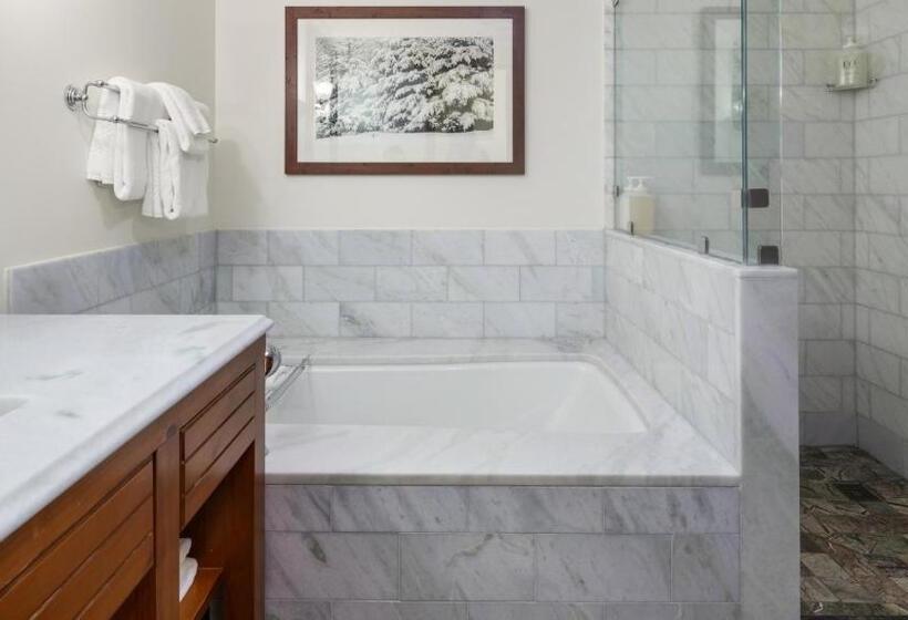 استراحتگاه 1117 Lodge At Spruce Peak Ski In Ski In Ski Out King Studio