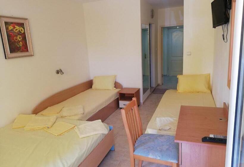 Rooms In Hotel Gramada