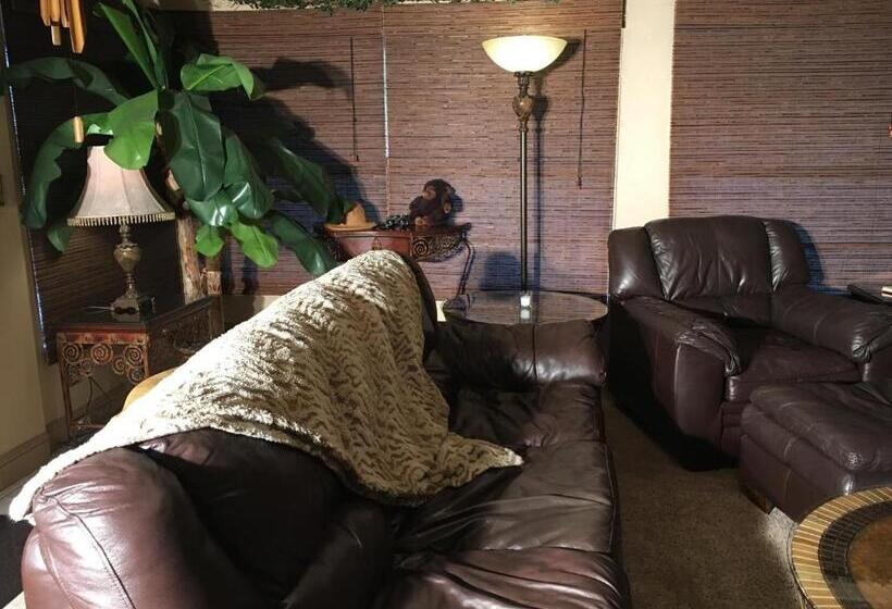 1884 Wildwood Bed And Breakfast Inn