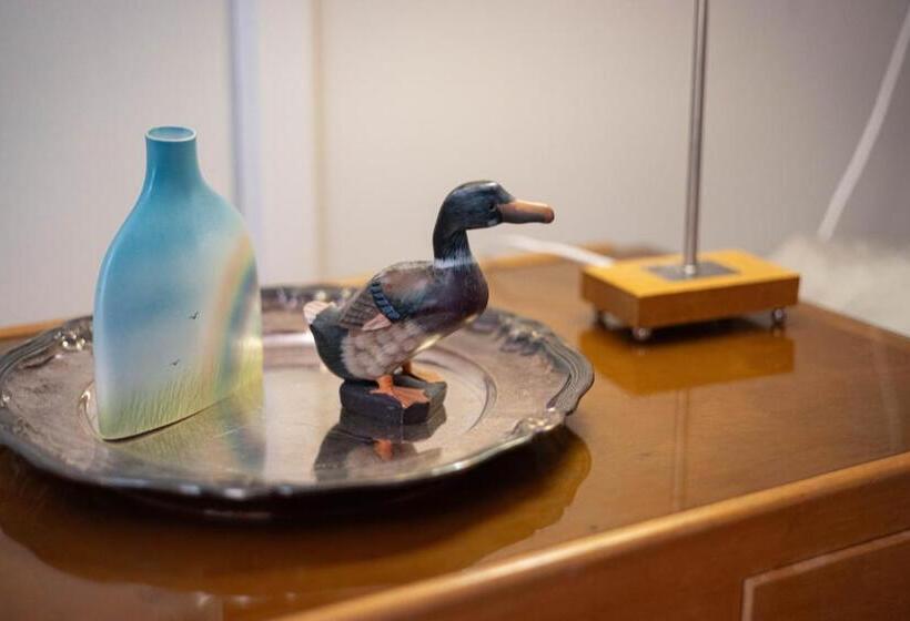 Aaria Bed And Breakfast