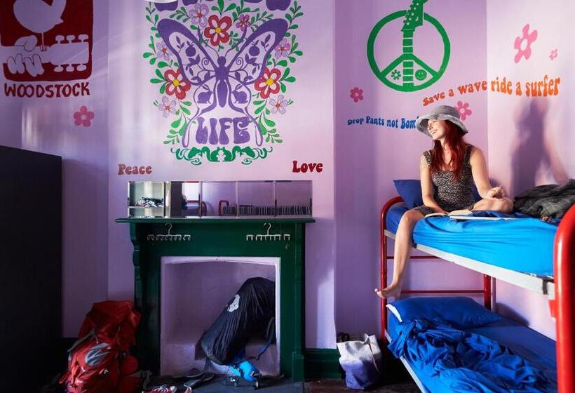 فندق صغير Old Fire Station Backpackers