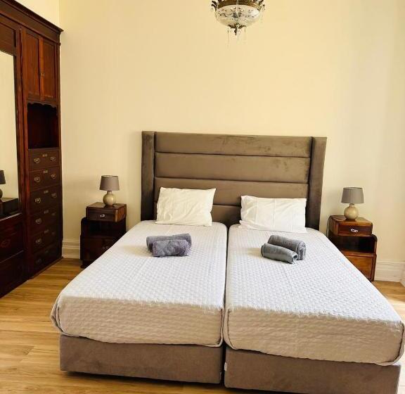 Azor International Hostel