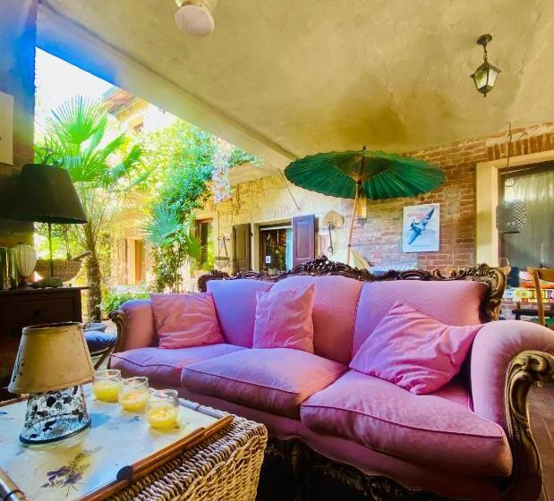 مبيت وإفطار Ca  Dei Sogni Della Dimora Belloni Country House