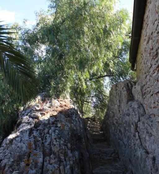 مبيت وإفطار Rocca Del Vento