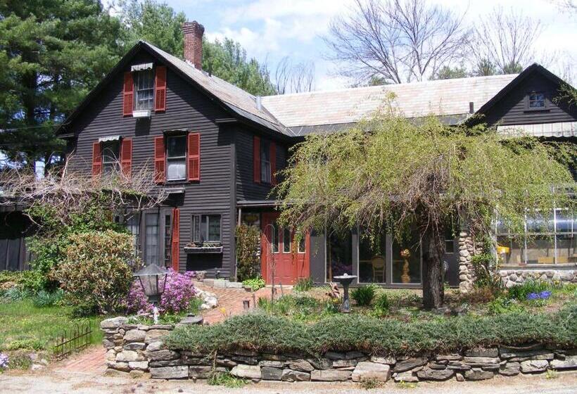 Bed and Breakfast The Tartan Fox At The Meadmere