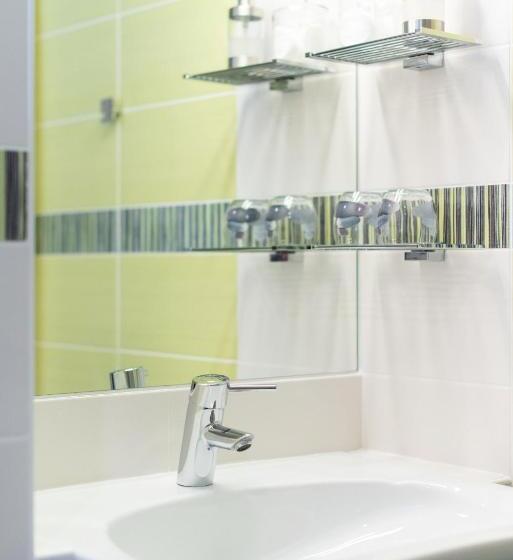 住宿加早餐  La Villa Blanche   18 Personnes