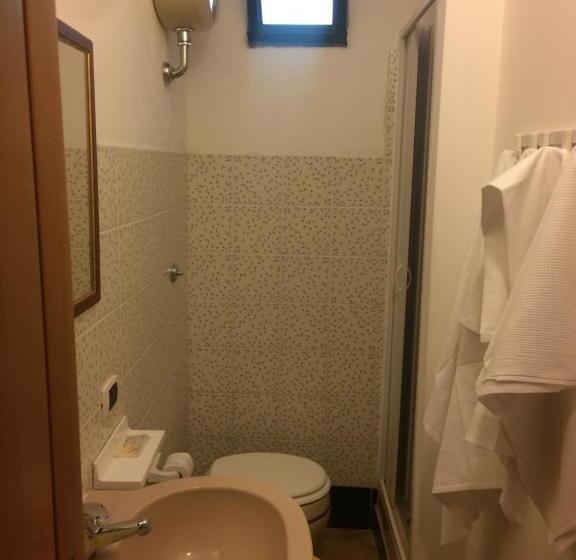 فندق Agriturismo La Calabrisella