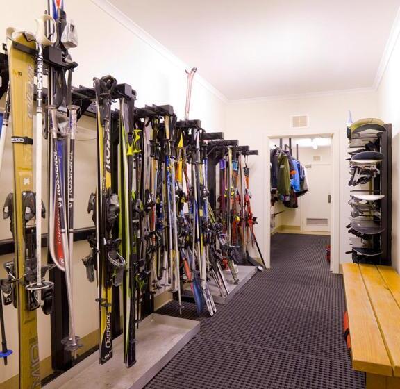 ホテル Ajax Ski Club