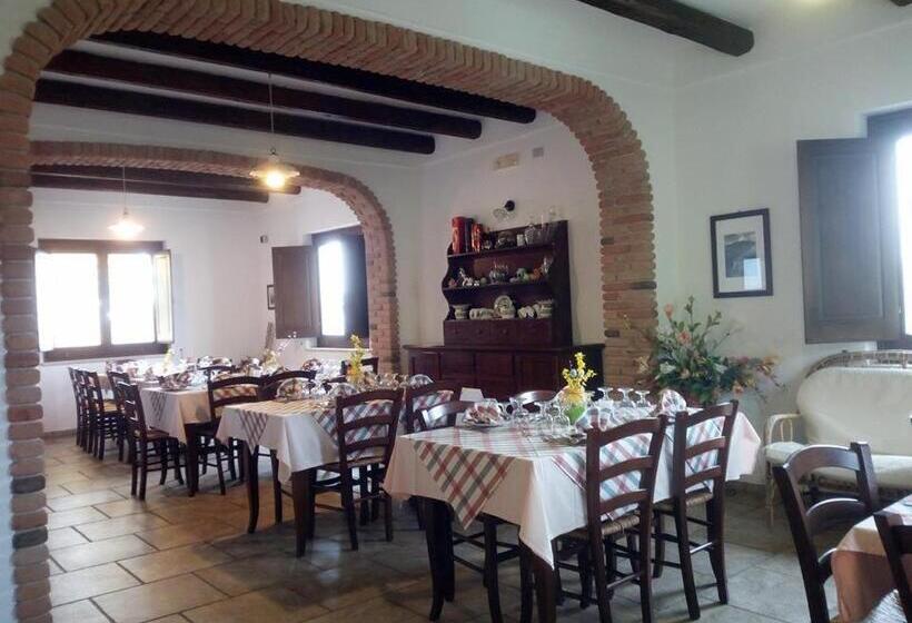 בית מלון כפרי Al Sentiero