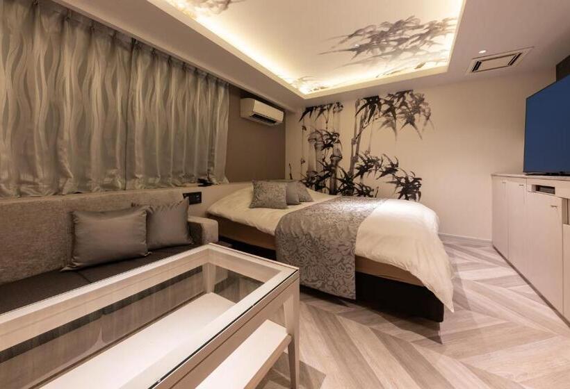 فندق Aya Adult Only