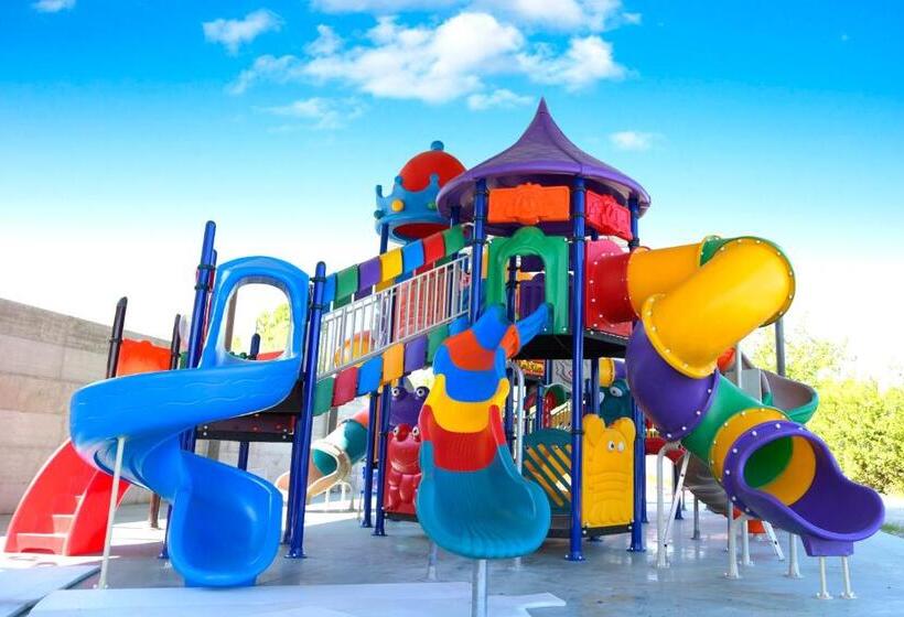 فندق L Oasi Di Pierino