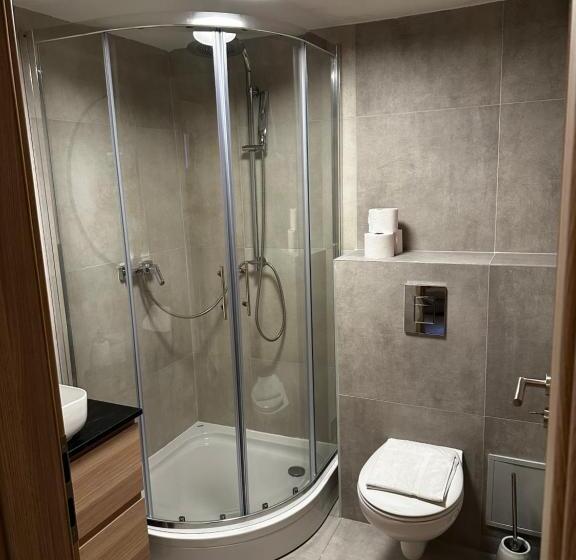 هتل Martinova Izba   Rooms & Apartments