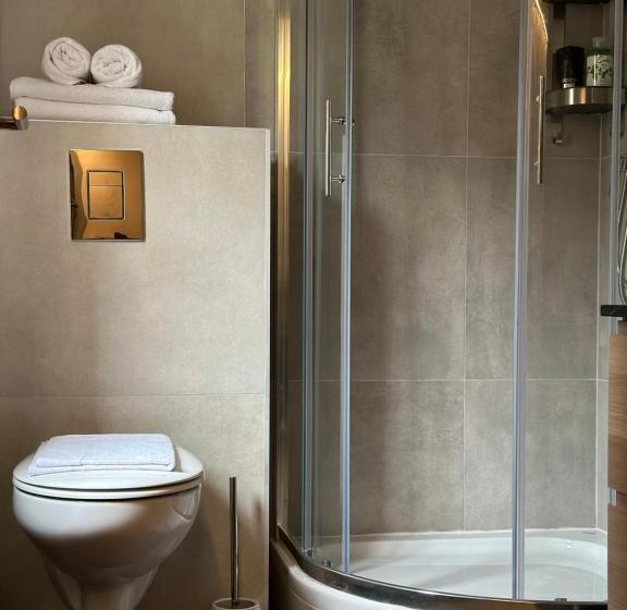 هتل Martinova Izba   Rooms & Apartments