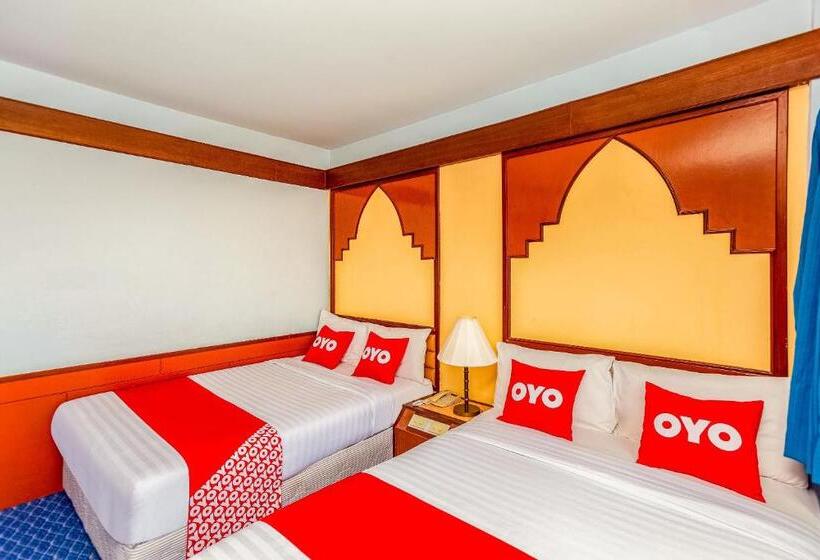 בית מלון כפרי Oyo 441 Grand Thara