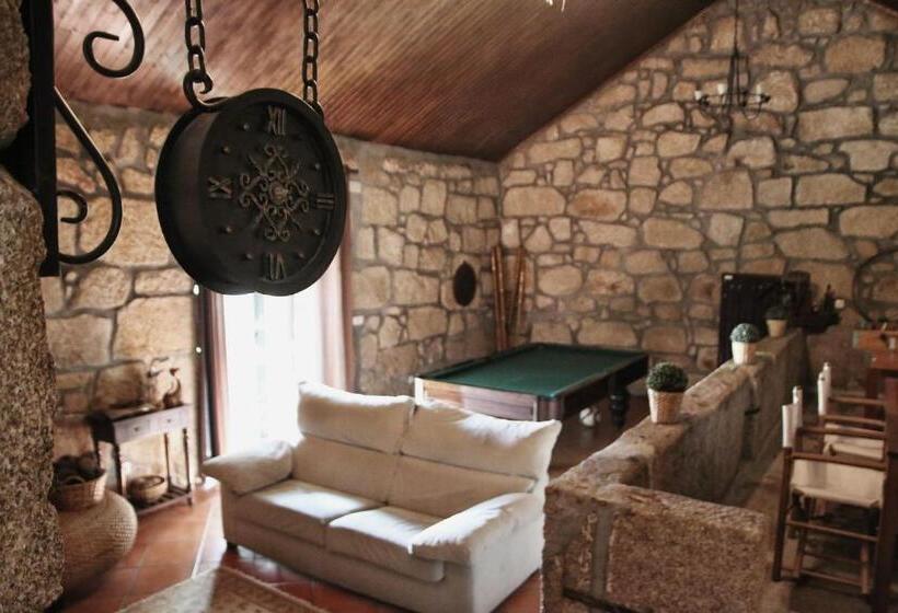 Отель Quinta Santo Antonio Do Rio