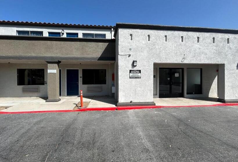 Motel 6 Lake Elsinore, Ca