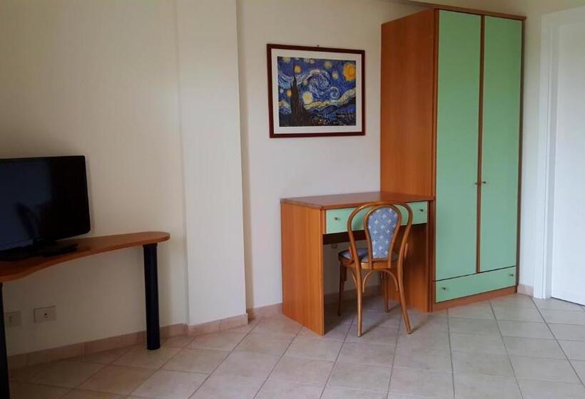 펜션 Costa Degli Aranci Rooms