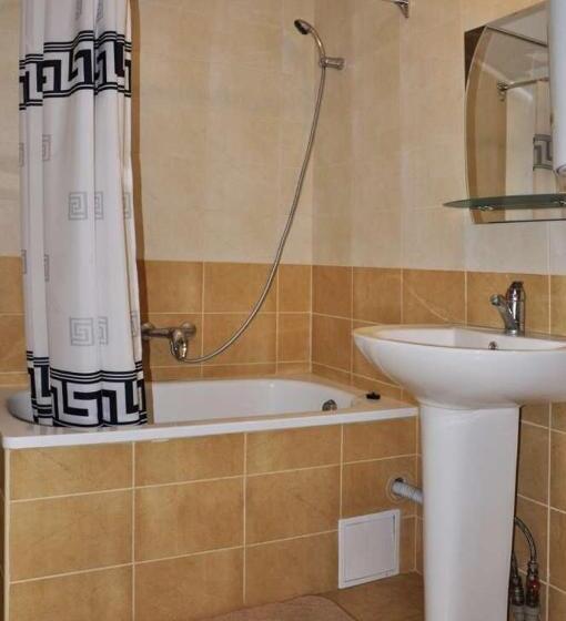 بنسيون Grün Hof Militray Sadyba